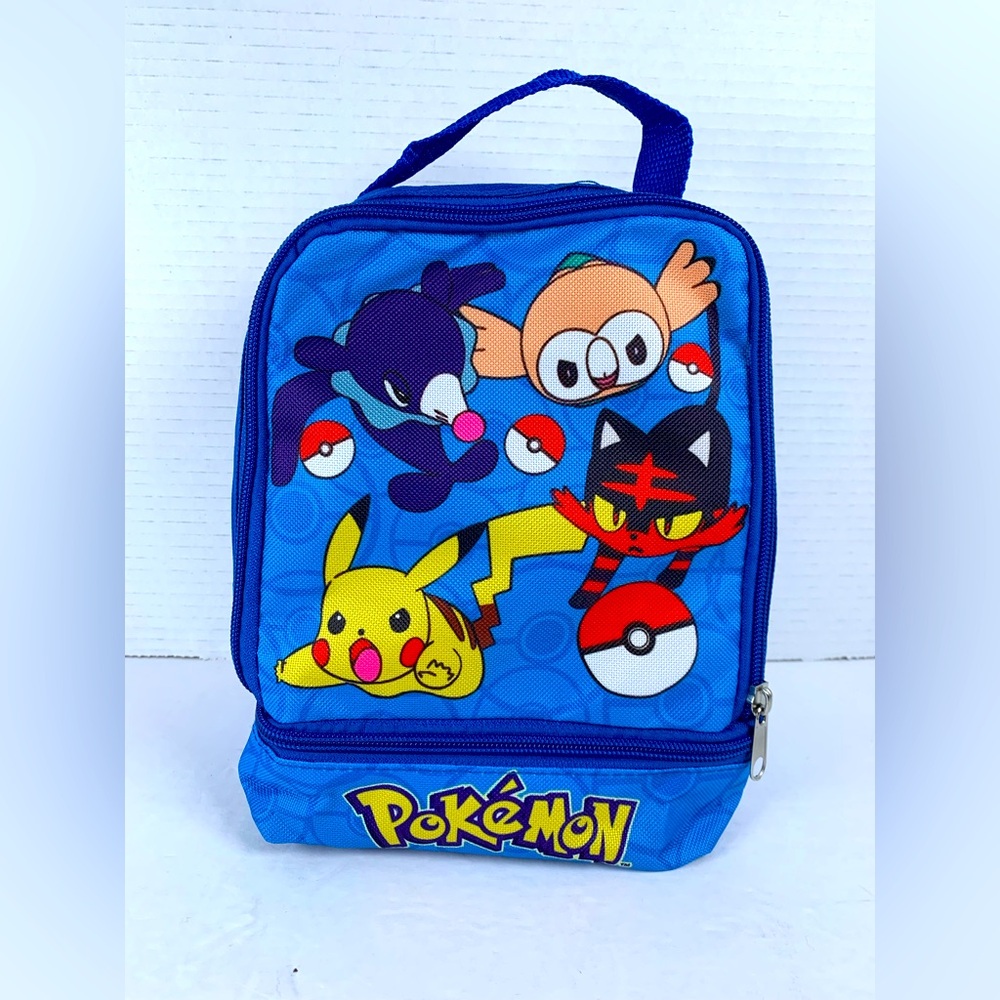 NWT Pokémon Zippered Lined Lunch bag With Handle (KT315-318)